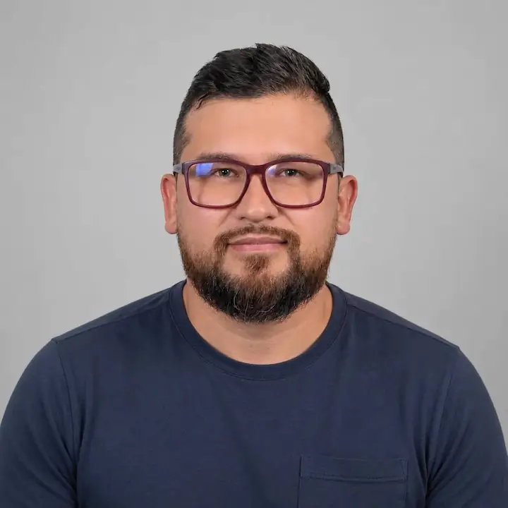 Alejandro Reyes