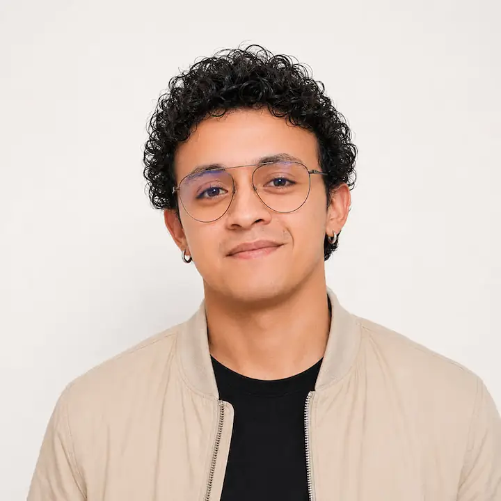 Alejandro Vega